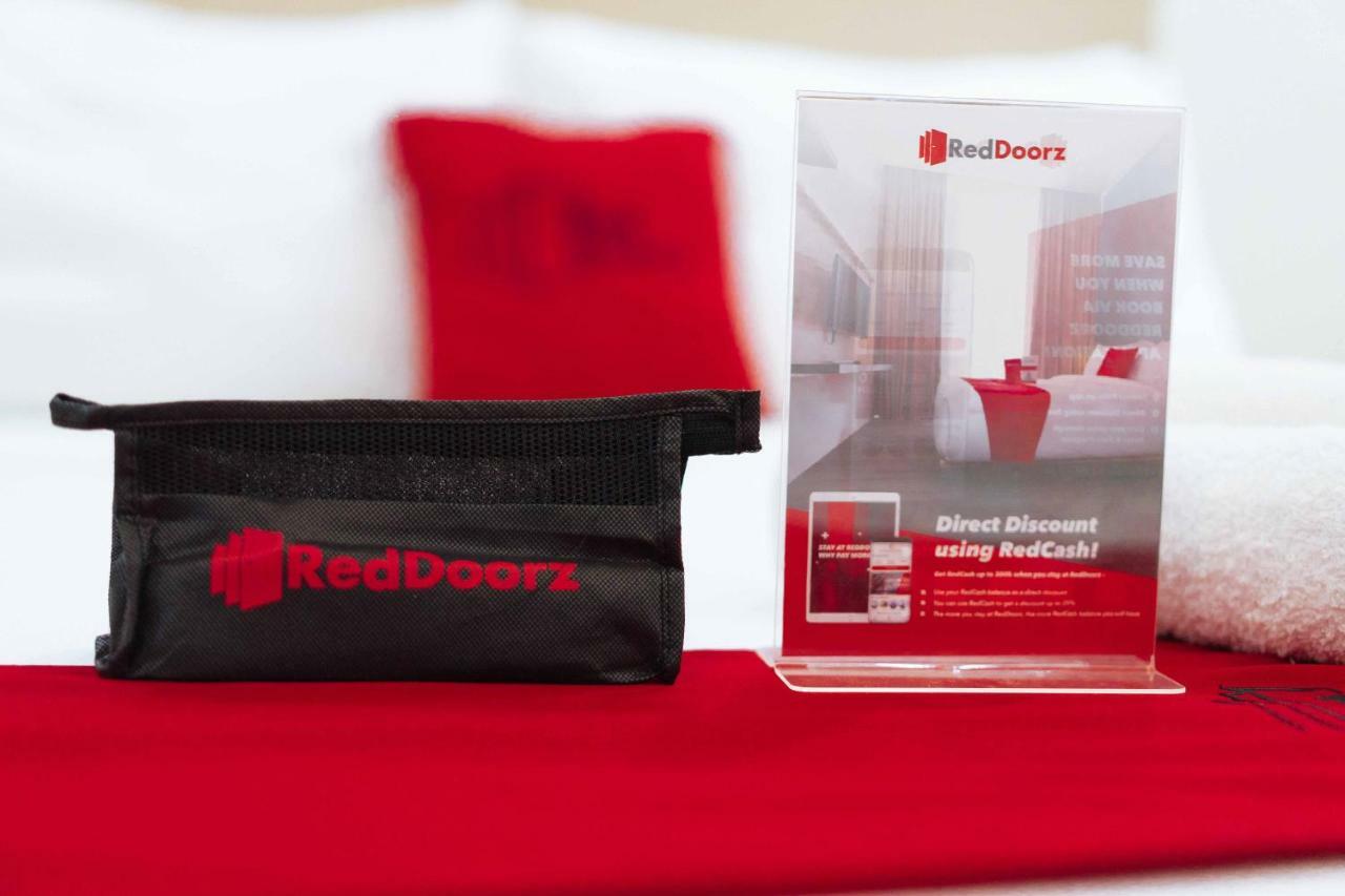 Reddoorz Plus Near Sm Lanang Davao Luaran gambar