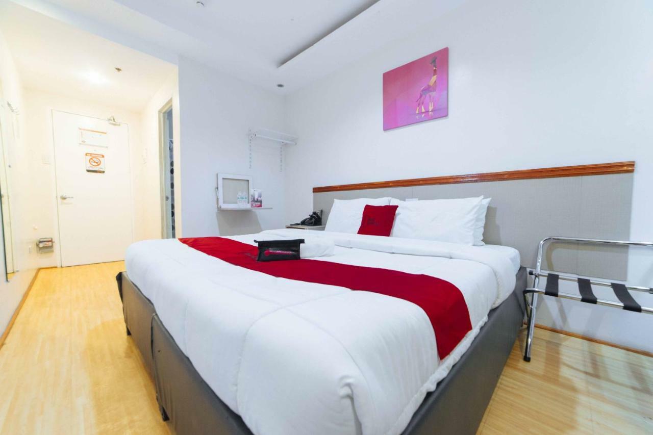 Reddoorz Plus Near Sm Lanang Davao Luaran gambar
